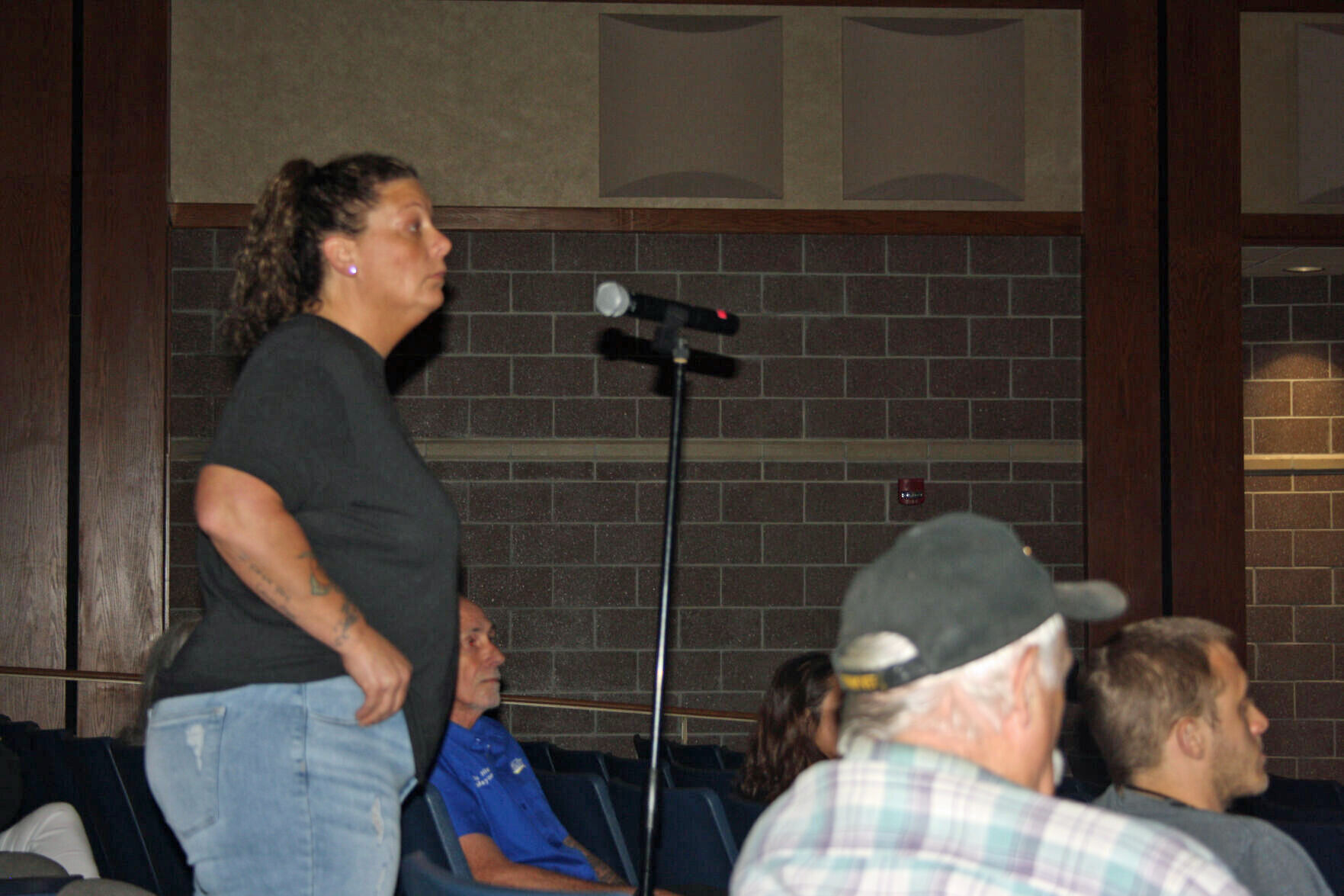 Handberg asks Joe's Place question